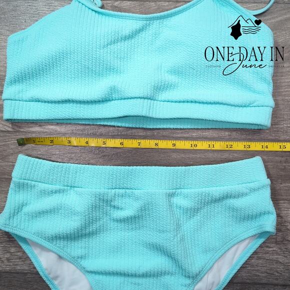 Aleumdr Textured Ribbed Crop Bikini Swimsuit Size L - Picture 2 of 4